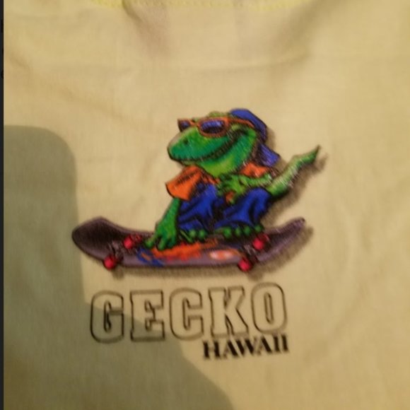 SALE!!! NEW Gecko Hawaii Muscle Shirt YOUTH Medium - Picture 3 of 3